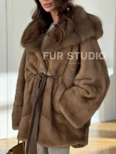 Шуба норковая бежевая с капюшоном - фото 1