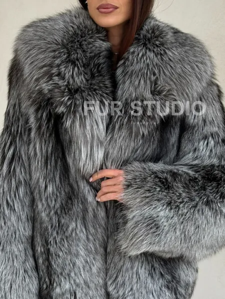 Полушубок из чернобурой лисы - фото 2