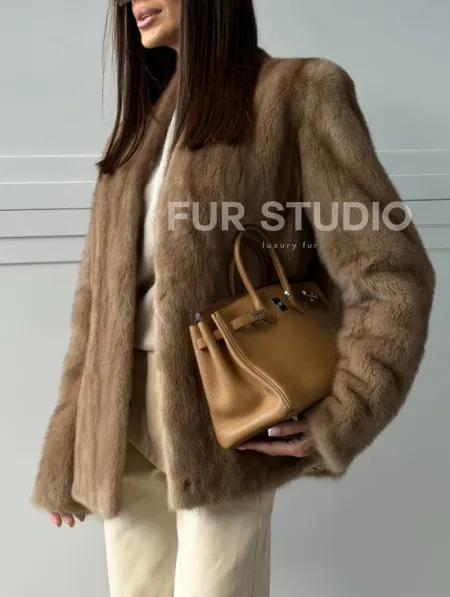 Женский норковый полушубок пастель - фото 6