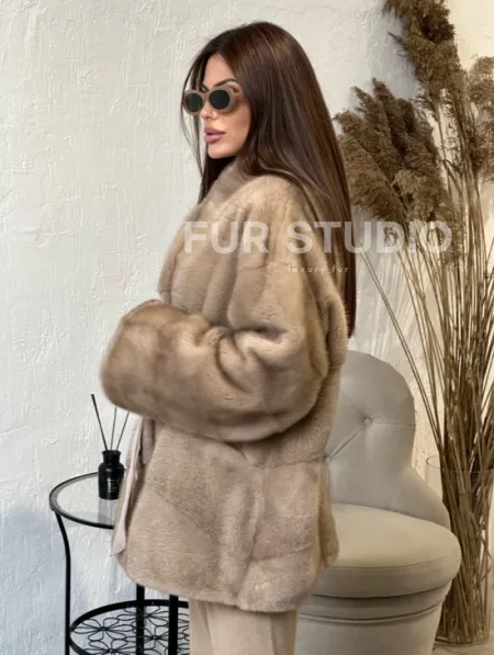 Полушубок из меха норки NAFA MINK в натуральном цвете пастель - фото 1