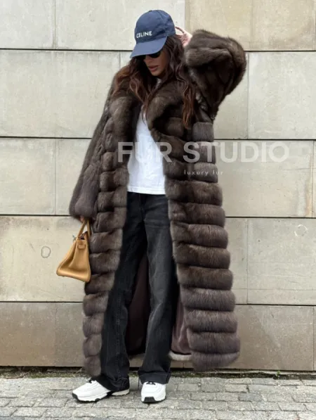 Шуба из меха баргузинского соболя - фото 7