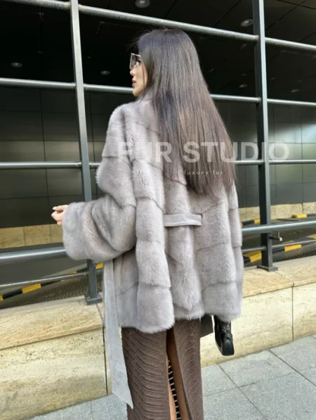 Шуба норковая дымчато-серого цвета - фото 4