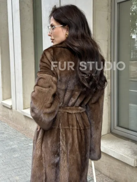 Классическая норковая шуба  натуральный цвет - орех - фото 3