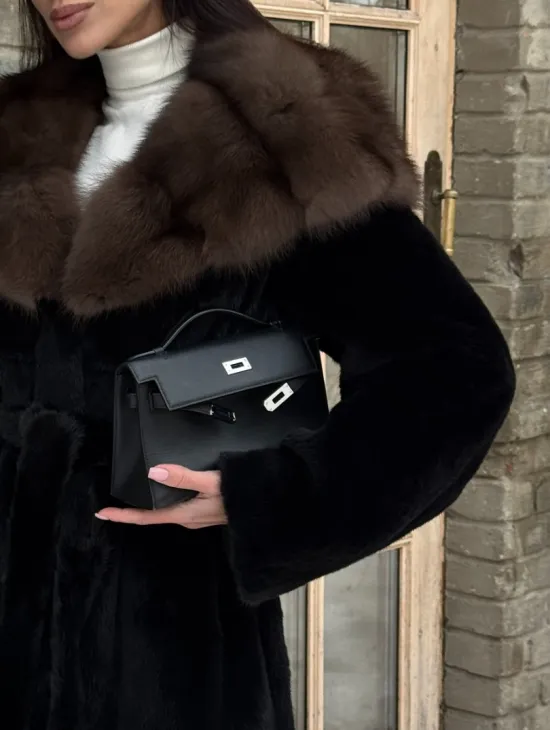 Длинная норковая шуба из норки Blackglama с капюшоном из меха куницы - фото 1