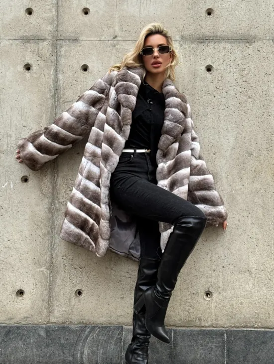 Женская серая шуба из элитного шиншиллового кролика (рекса) с английским воротником - фото 14
