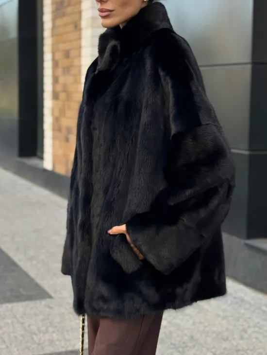 Элегантная черная шубка из меха норки - стойка воротник - фото 3
