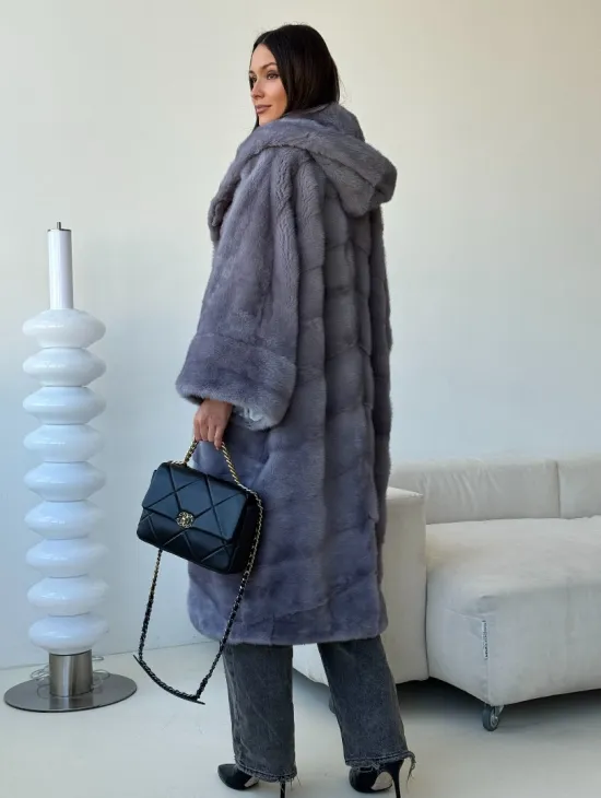 Голубая норковая шуба с капюшоном oversize - фото 6