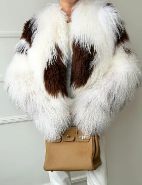 Шубка из ламы бело-коричневая - фото 1