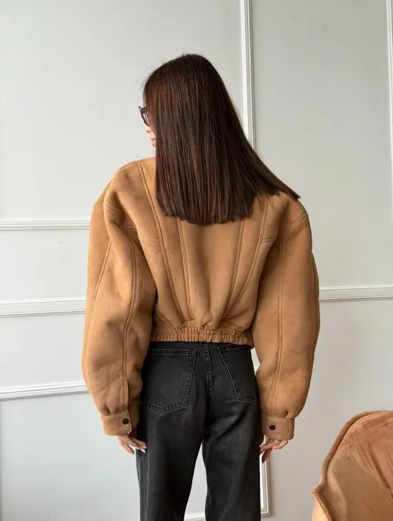 Зимняя женская дубленка - бомбер - фото 11