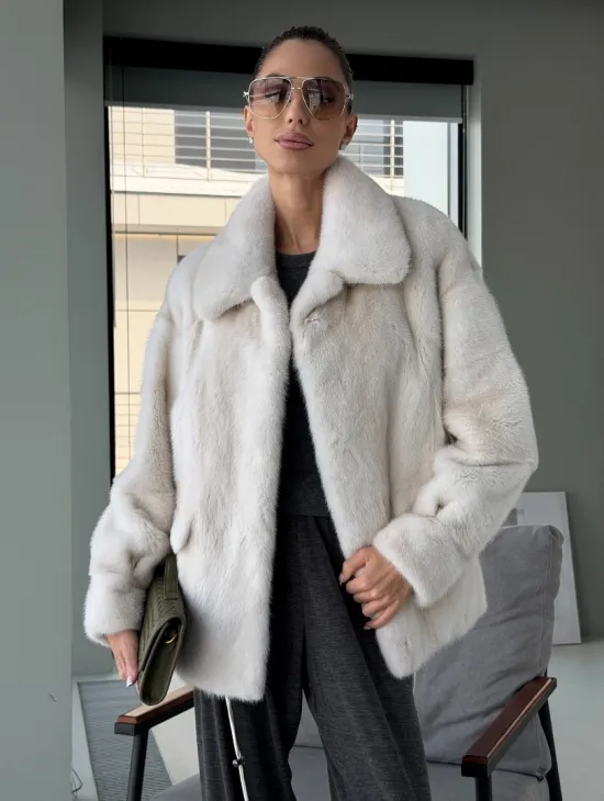 Модная женская норковая куртка - фото 0