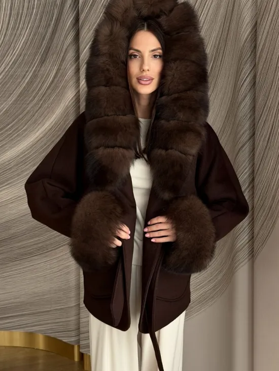 Пальто с мехом песца под соболь - фото 6