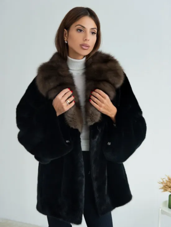 Норковая шуба Blackglama, английский воротник из меха куницы - фото 0